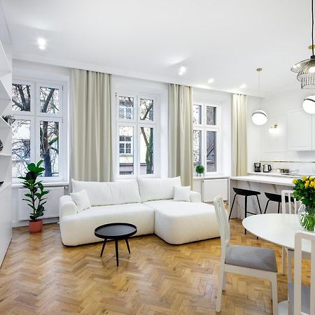 Tyzenhauz Apartments Krowoderska Street Krakov Exteriér fotografie